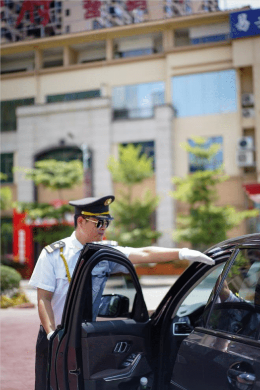 悦恒集团华润万象生活物业南宁中心物业管理交流座谈会顺利举行