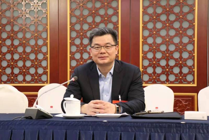 两会专访肖胜方增大被执行人违法成本迫使自动履行判决