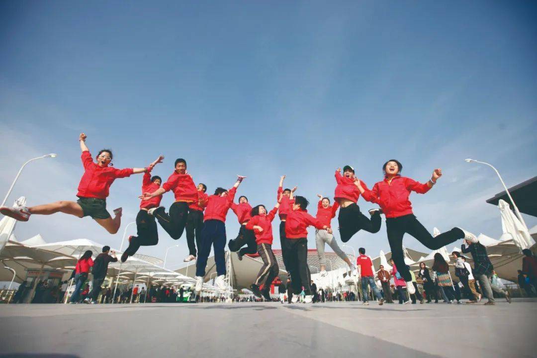 跃动十三周年庆用跳绳传递热情用热爱追逐梦想