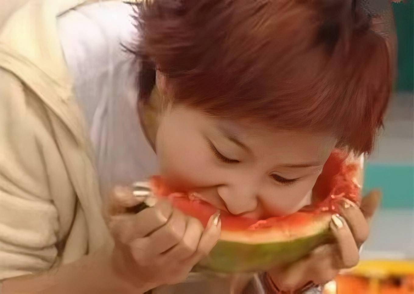 低调嫁入豪门,转型成书画家_兰茜_印象_角色