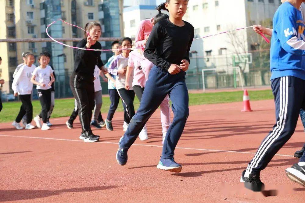 校園新聞南昌路小學參加2021年度鼓樓區冬季三項運動會