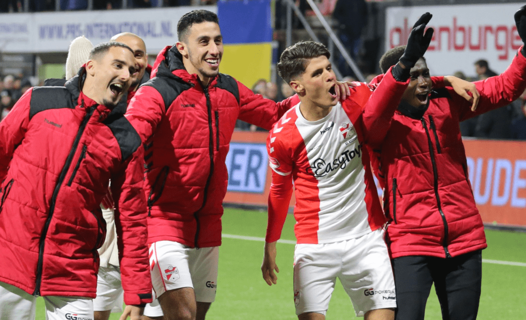 讲球堂荷乙榜首之战雪缘园精选分析埃门vs福伦丹