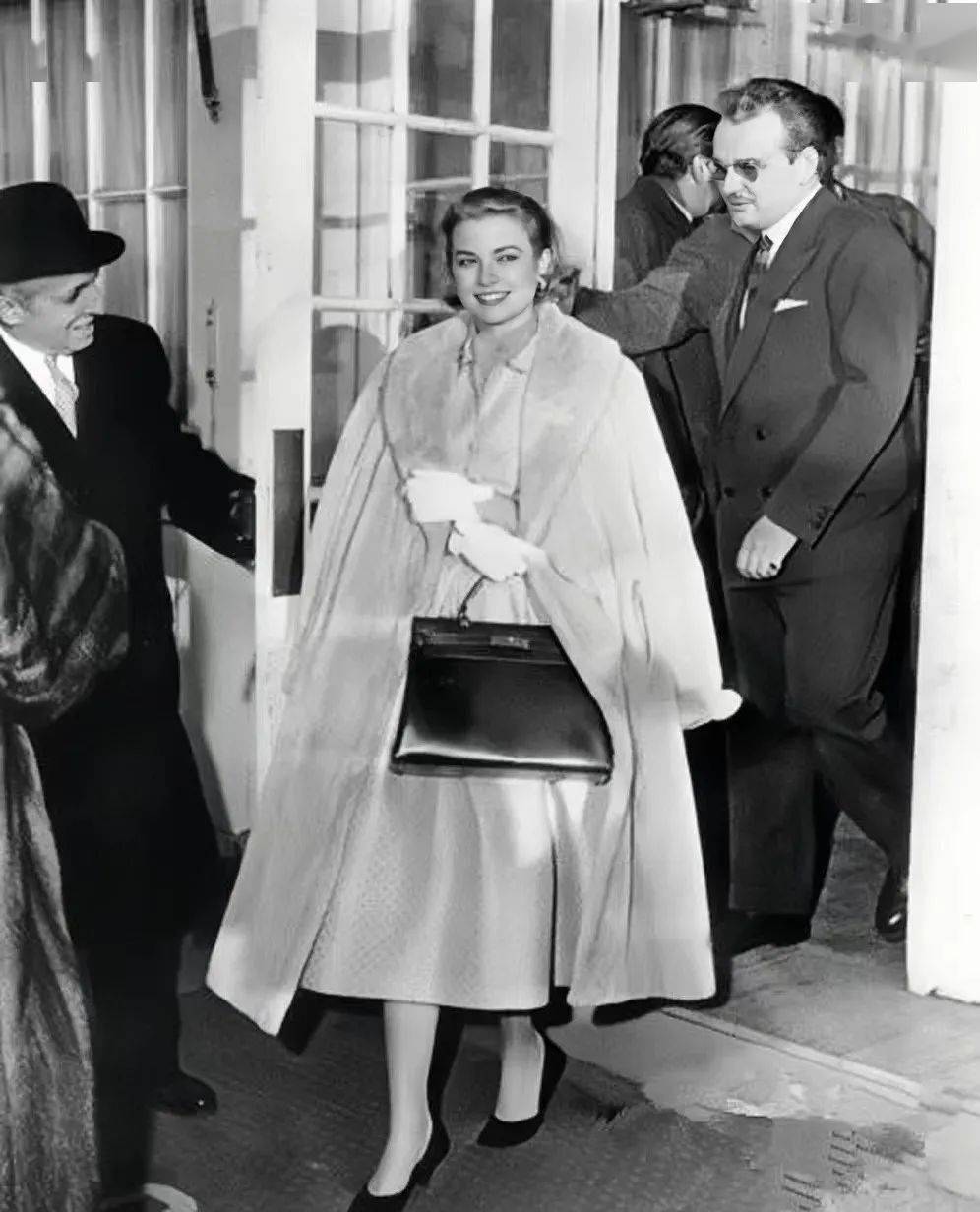 经典谁会是下一个爆火的“明星同款”？