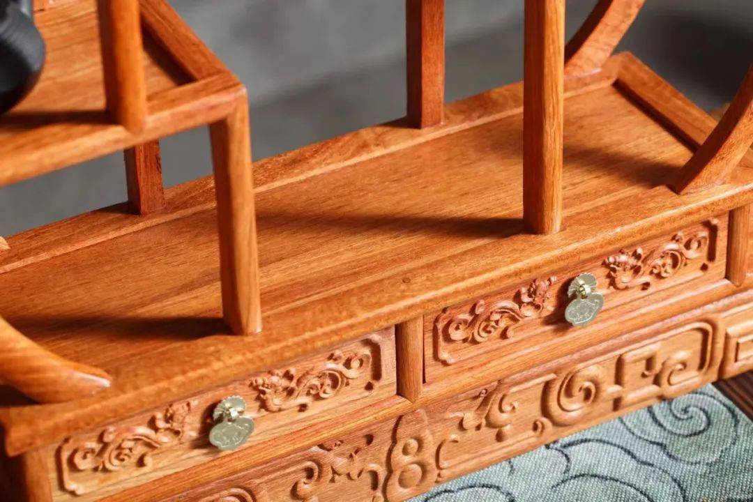 缅甸花梨小梅花博古架批发