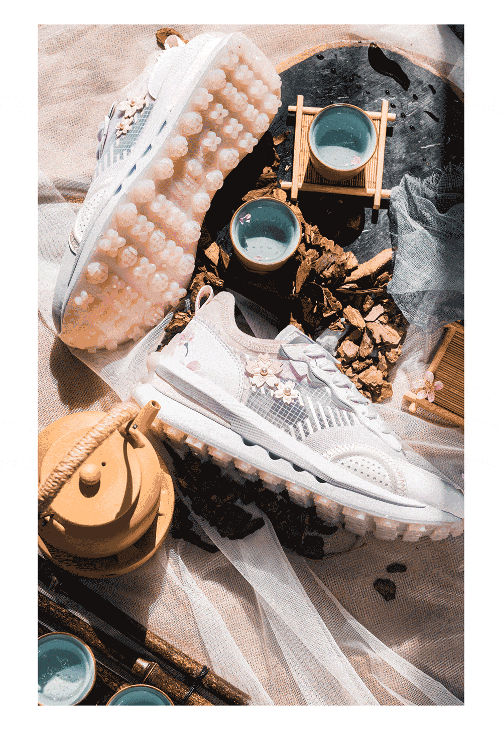 李宁怦然心动樱花系列限定鞋款来了