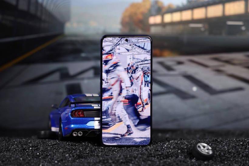 参数|realme 真我 GT Neo3 屏幕参数公布:120Hz 类钻排柔性直屏