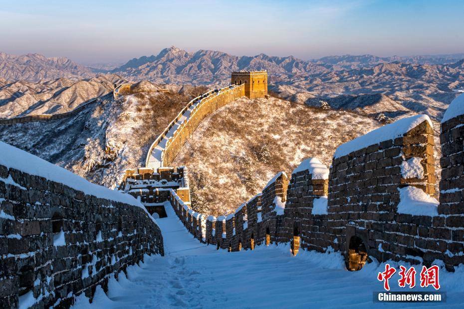 春雪|当春雪和阳光相遇在金山岭长城