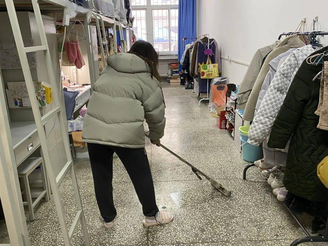 一屋不扫何以扫天下——学院扫屋运动顺利开展_宿舍_生活_内务