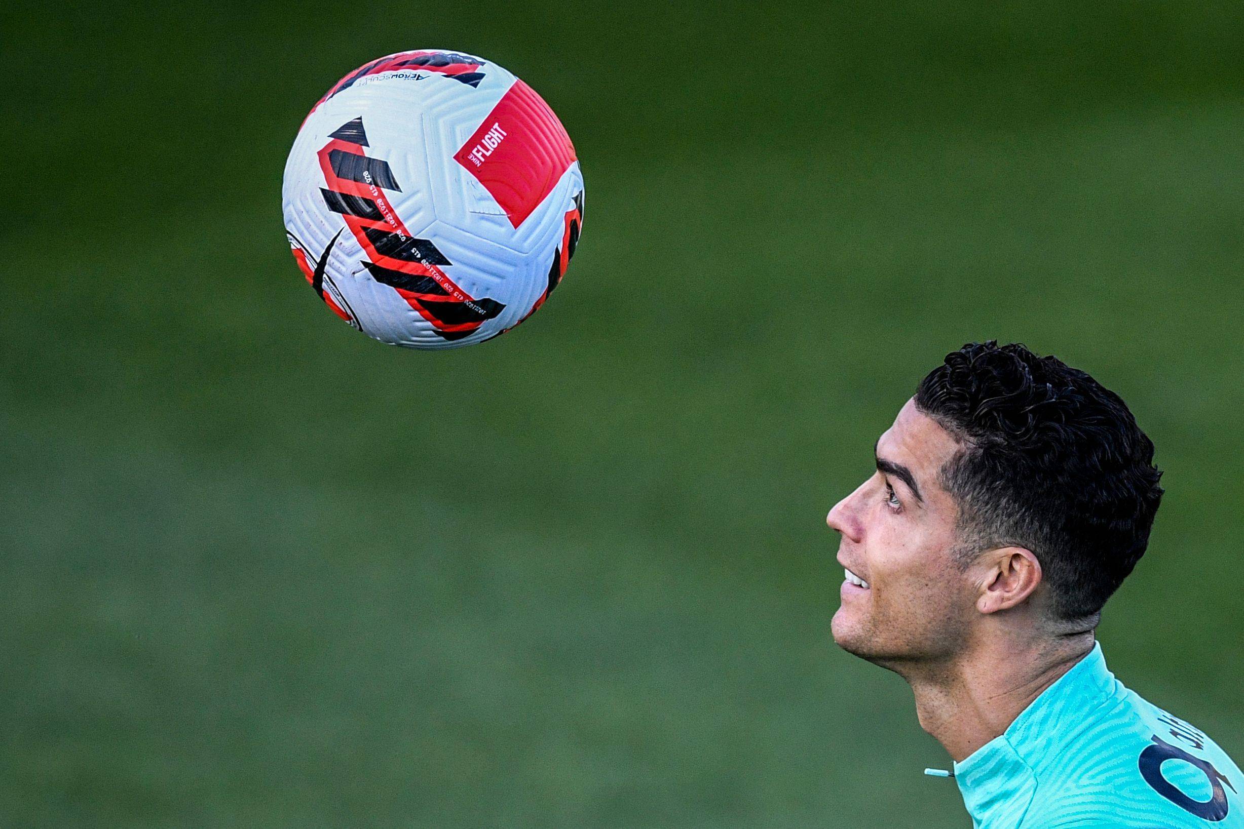 训练|足球——世界杯预选赛：葡萄牙赛前备战