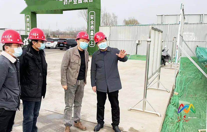 张驰调研项目建设和疫情防控工作