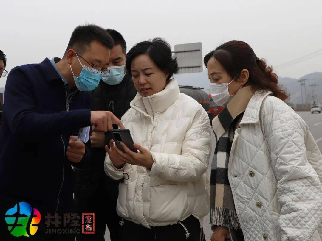 县领导鲁永飞,欧阳正仲,许世宏,任建堂,冯建军,仇菊参加督导检查.