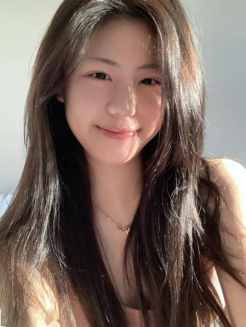 颧骨你明明才20出头，为什么就这么显老？
