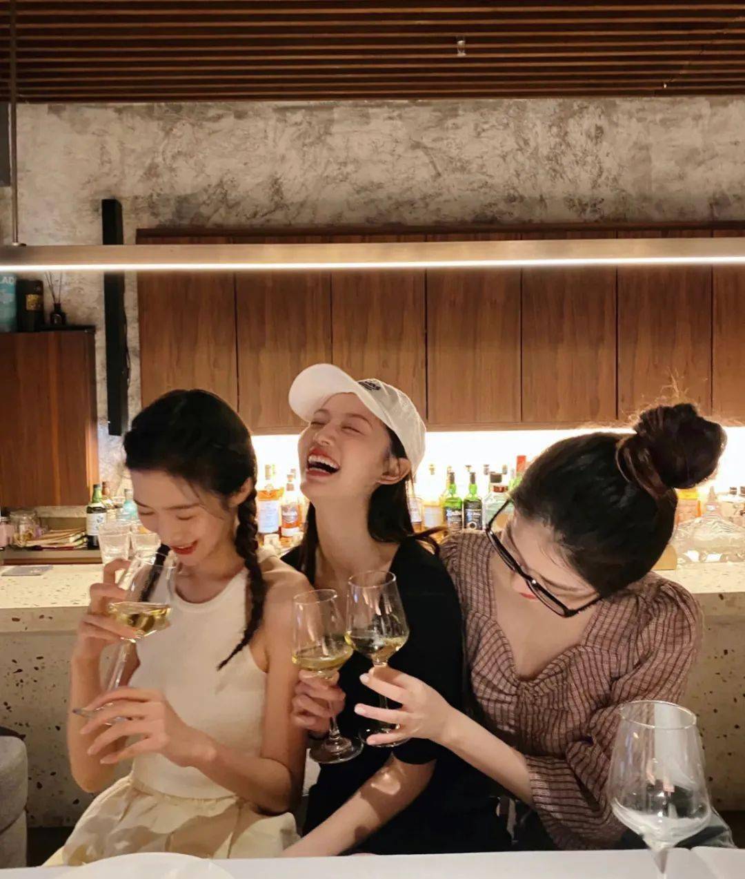 颧骨你明明才20出头，为什么就这么显老？