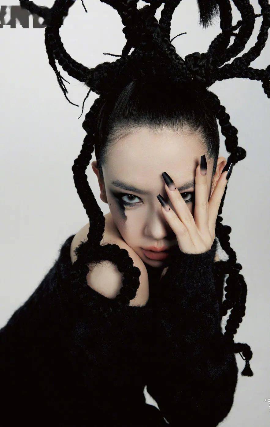 扒一扒女明星们最爱的美甲快来get同款