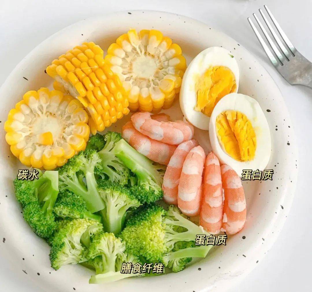 颧骨你明明才20出头，为什么就这么显老？