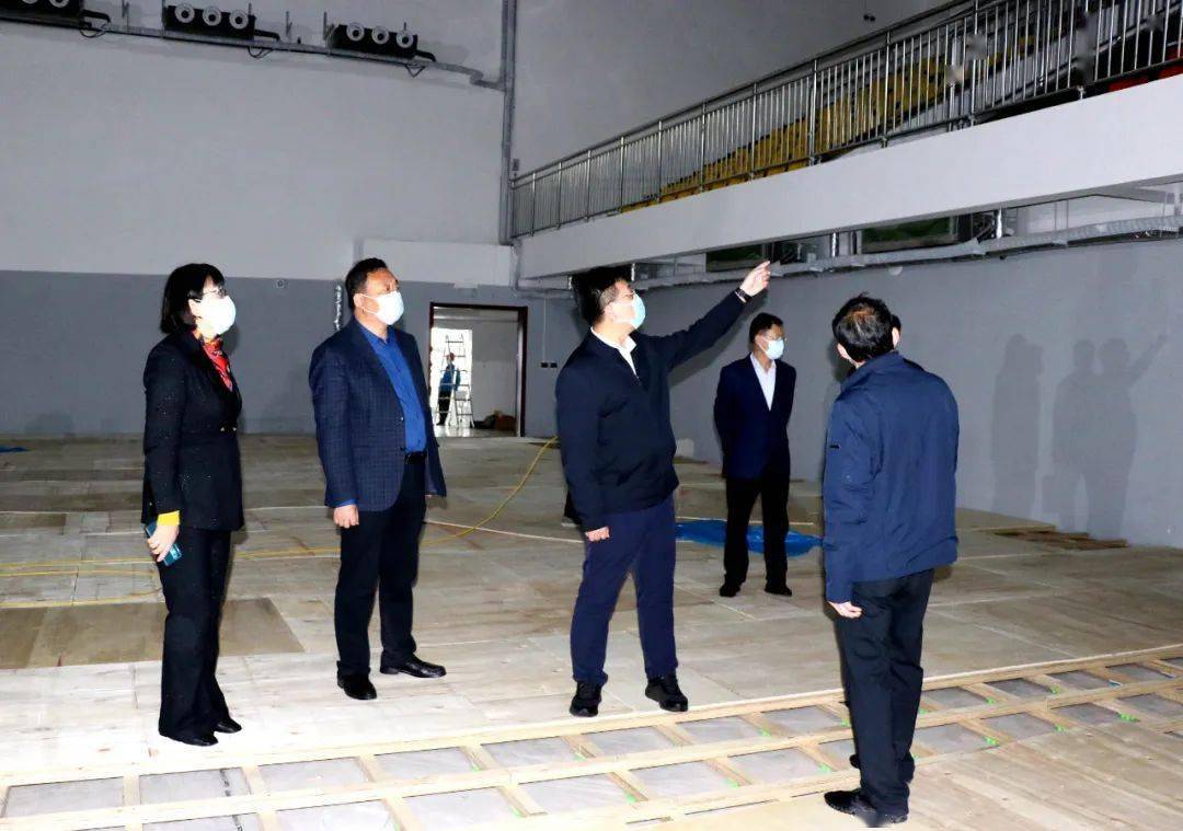 副市长吕祥永到日照一中调研体育场馆建设工作