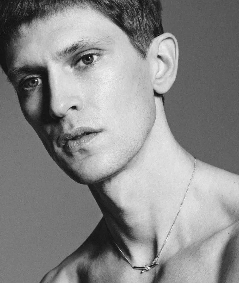 状态超模 Mathias Lauridsen 惊喜回归！