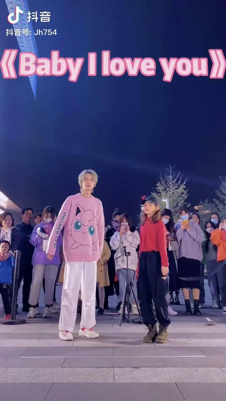 带你去喝秋天的第一碗胡辣汤没别的意思就是想和你一起早起偶遇hlt舞