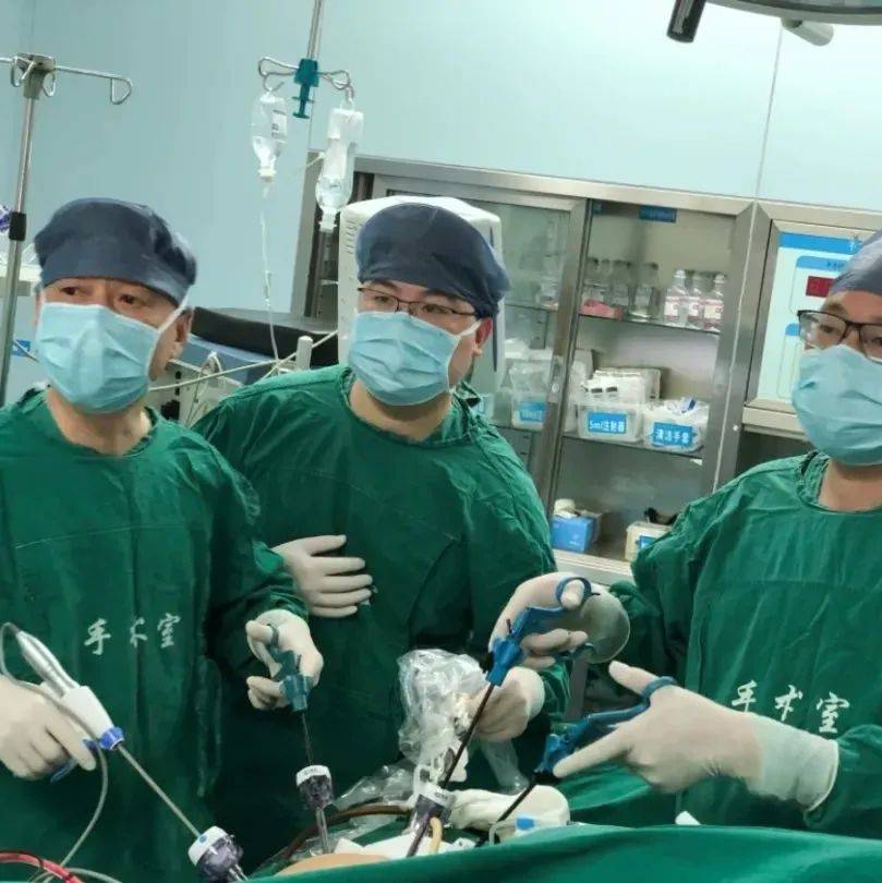老太腹鼓胀,竟是因“怀胎”四十年_胎儿_患者_肠梗阻