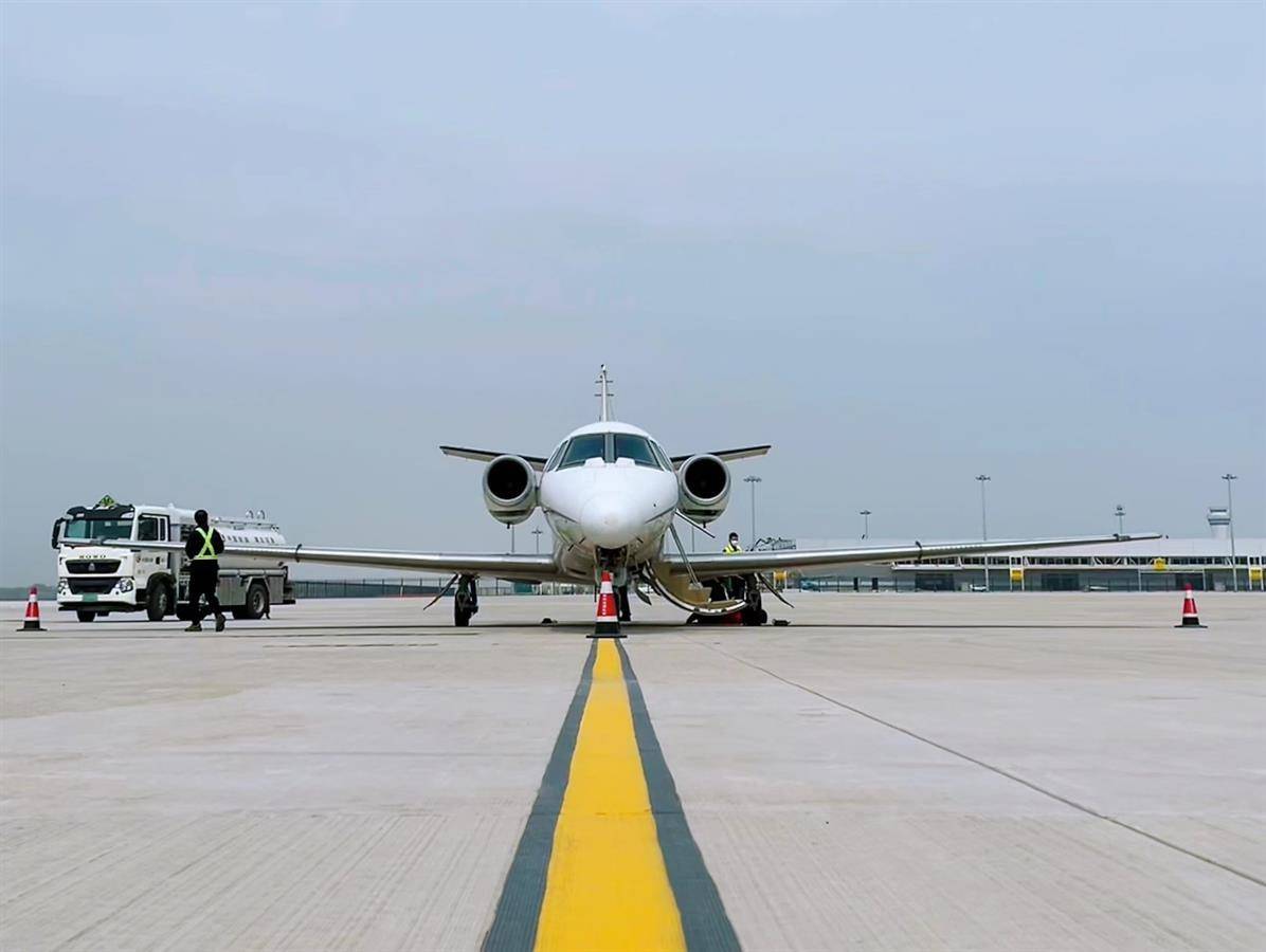 同一機型飛機兩次空降鄂州花湖機場圓滿完成監視性飛行校驗