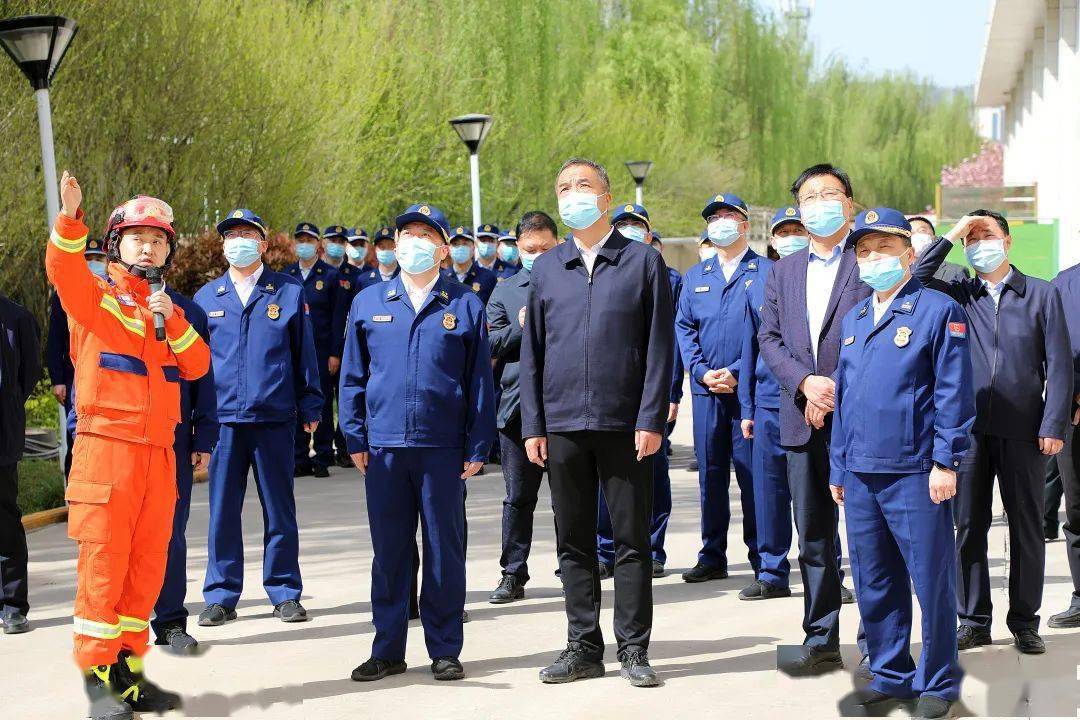 宝鸡市委书记杨广亭莅临市消防救援支队督导清明节前应