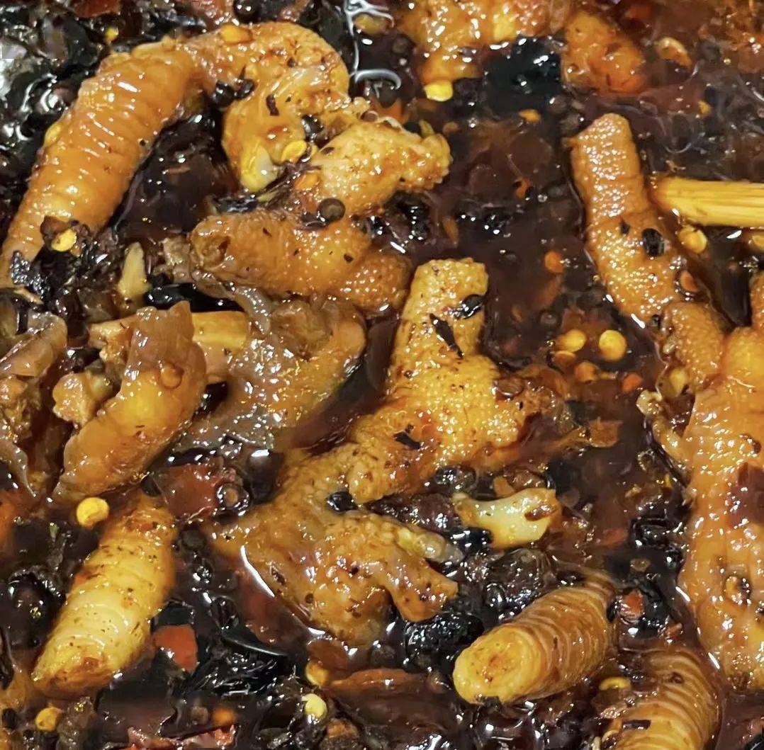 云南的鸡脚吃法太酸爽来看看有没有你喜欢的