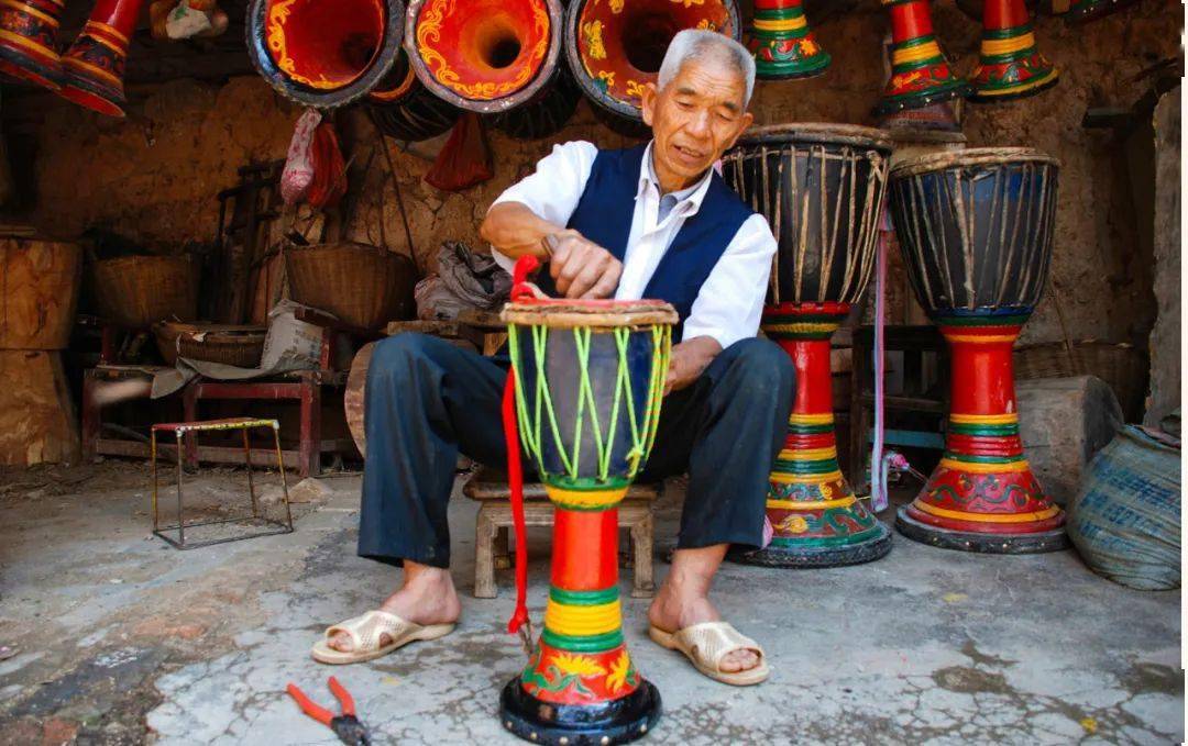 非遗视界国家级非物质文化遗产傣族象脚鼓制作技艺