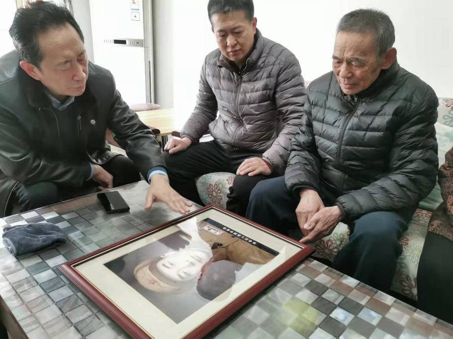 父亲"回家:跨越75年的团圆_赵德银_赵富明_爷爷