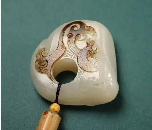 新疆和田玉最大的四个矿口_搜狐网