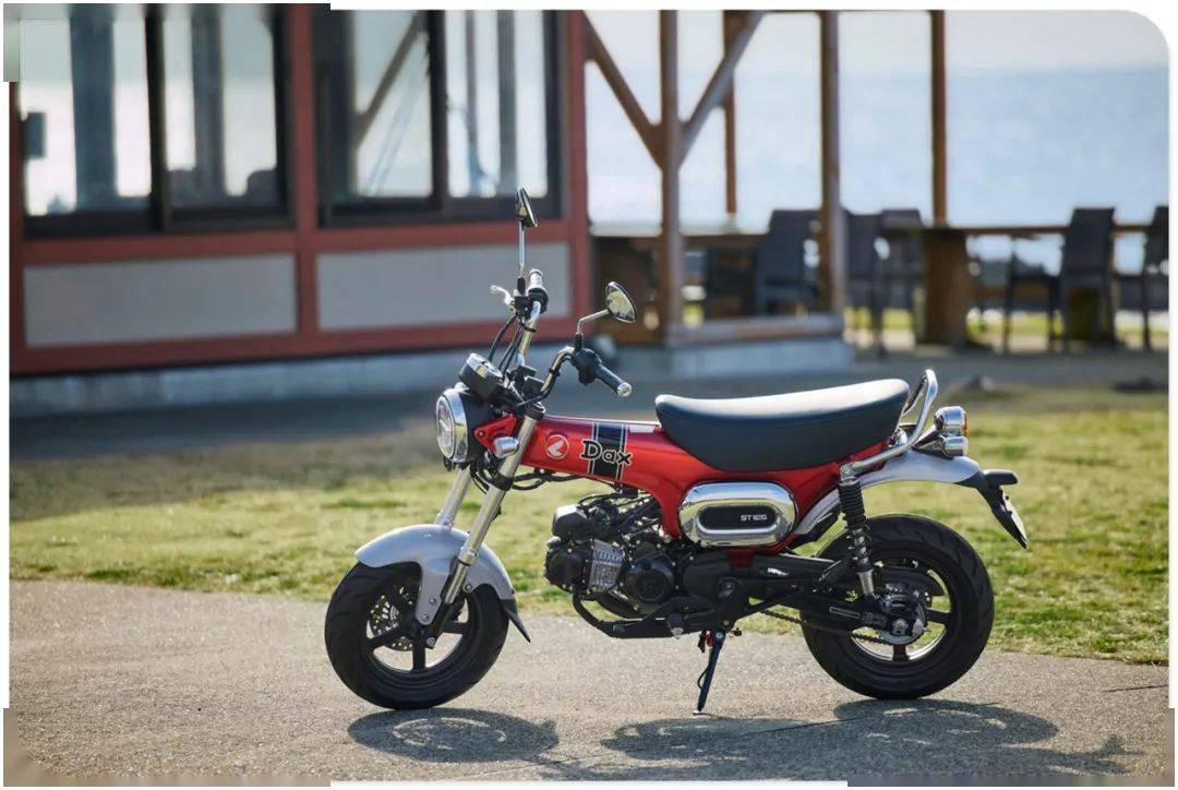 honda经典腊肠狗正式复活2023daxst125玩乐风格登场