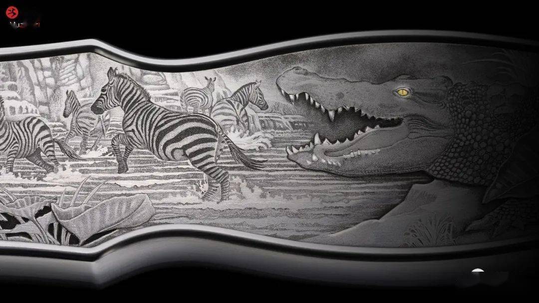 配有全不锈钢打造的刀鞘,配大马士革鞘栓.