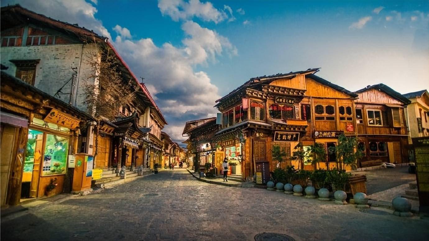 独克宗古城,香格里拉一颗璀璨的明珠_香格里拉_明珠_古城