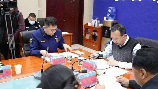 达日县县委常委,县人民政府常务副县长刘志刚,达日县应急管理局局长德