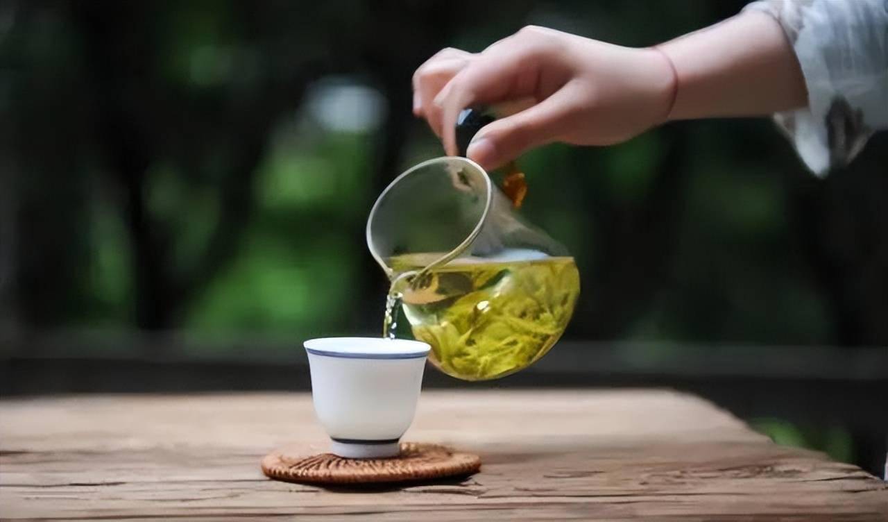 品味青川从一杯春茶开始