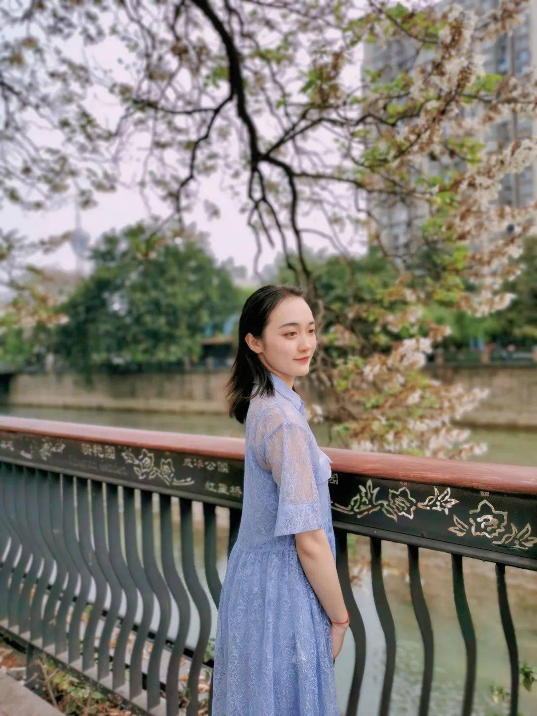 个人信息和靓照千万抓住机会如果有青心动的ta也许就错过那个另一半哟