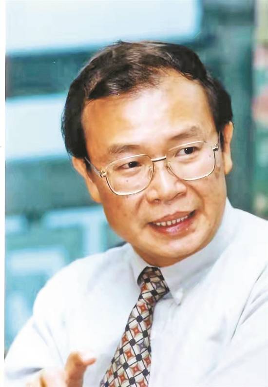 张洁不能忘记的爱