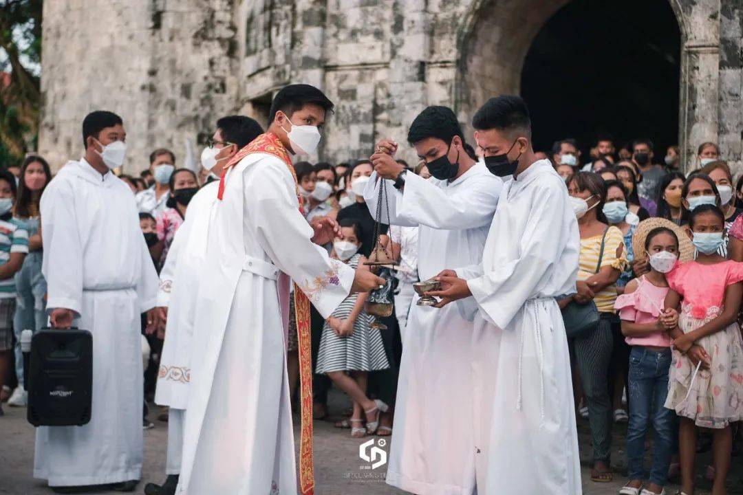 菲律宾各地复活节仪式看看属于他们的习俗