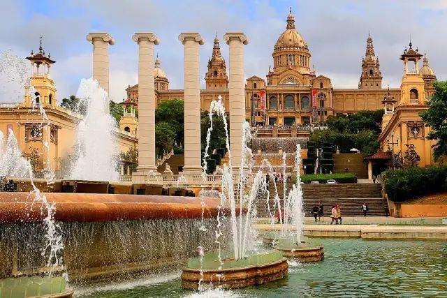 巴塞罗那西班牙广场