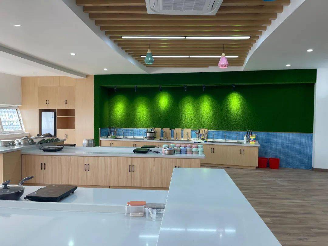 【校园】"小厨房"进课堂——这样的劳动实践课,爱了!