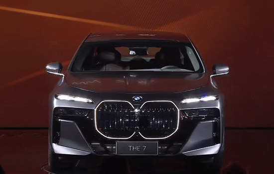 全新宝马7系将首发懂车 163a9443fe4a4113beccbb8356933ddf.png
