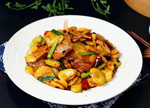 食尚五花肉炒蚕豆