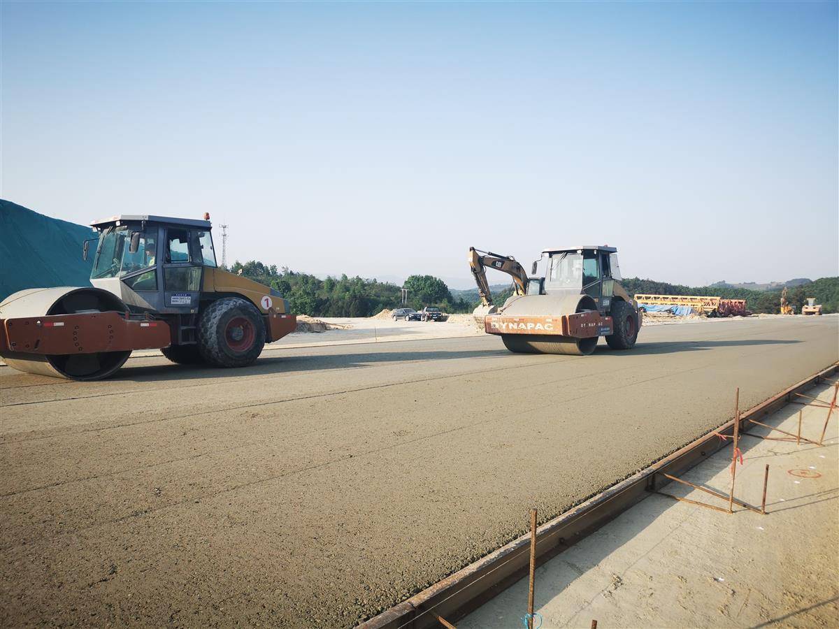 十淅高速湖北段主线预计年底具备通车条件_施工_项目_工程