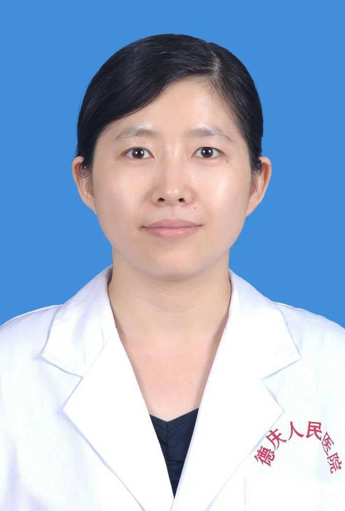 德庆2名男子突发脑卒中右侧乏力情况危急关头医生神速救援