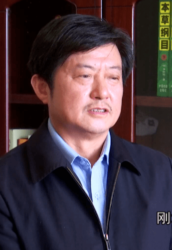 陈洪豪等领导深入大路乡迎宾社区,通羊镇凤池社区,通羊镇井湾村,县