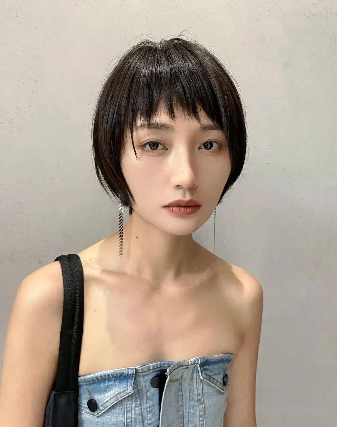 "锯齿头"._发型_中国_人类