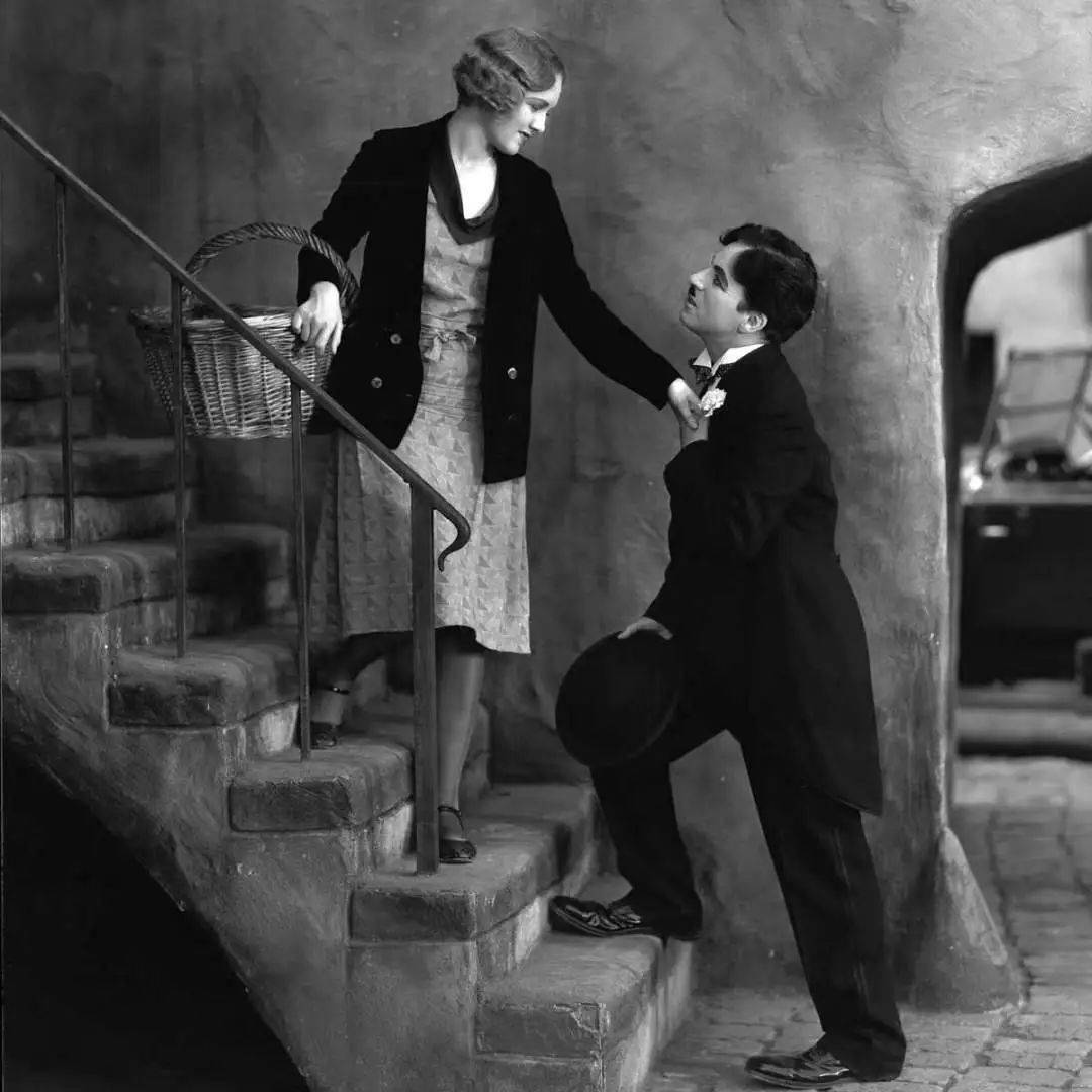 《城市之光》:你相信光吗?人性之光