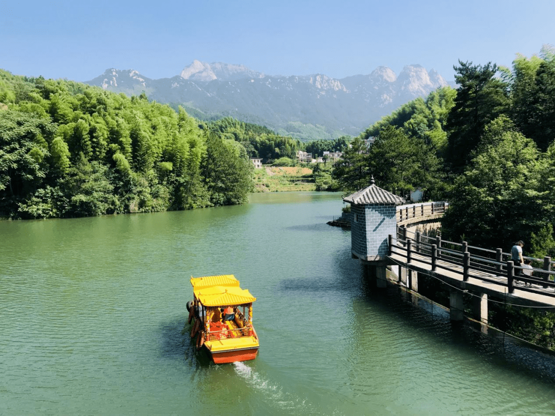 皖美潜山每日一景天柱大峡谷