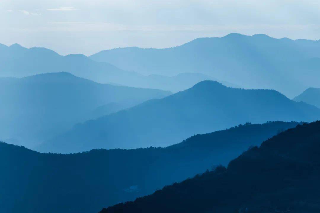 春天里的中国色,美到窒息!_青色_柳黄_海棠