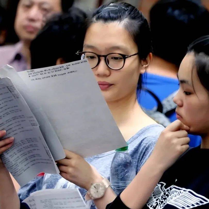 2022年高考新规定,三类考生将无法参加高考,家长直言钱白花了?_教育界_部门_变化