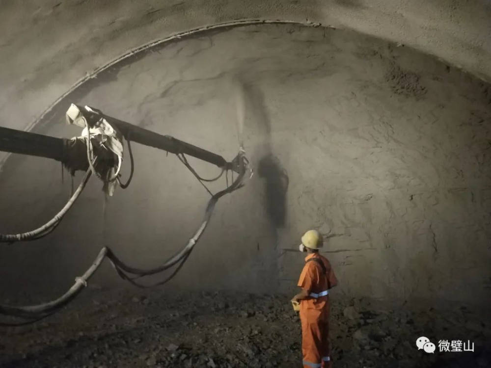 掘进顺利渝遂复线缙云山隧道最新消息来啦